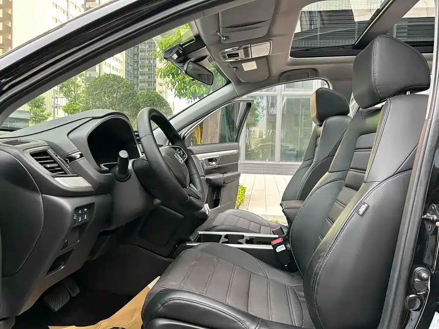 Honda CR-V - фото 10