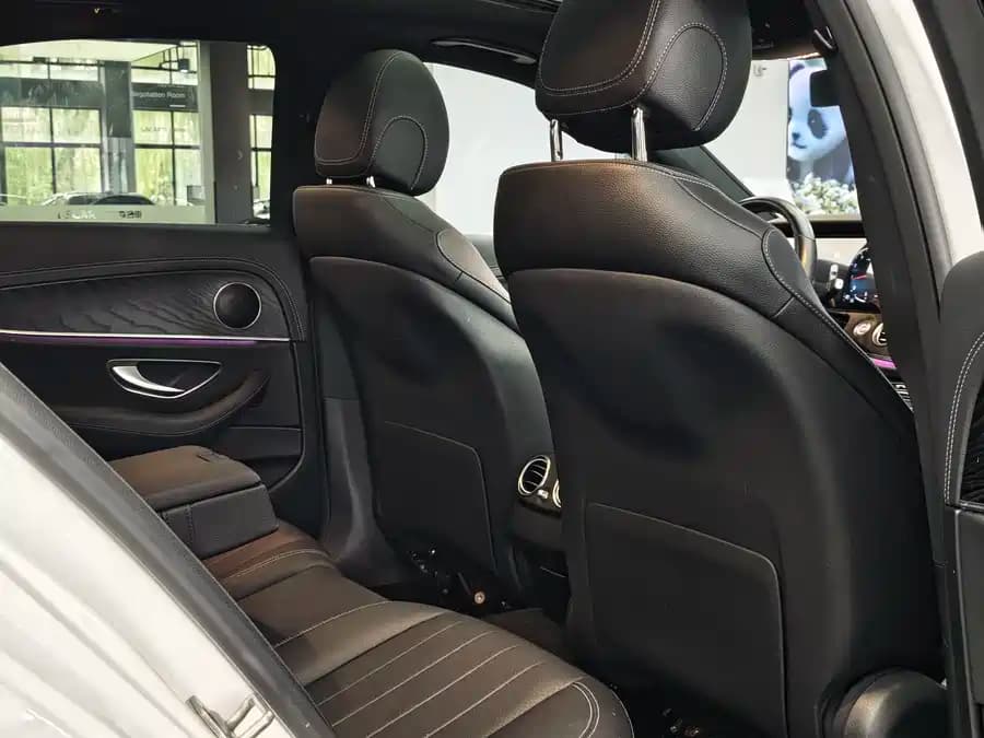 Mercedes E-Class - фото 15