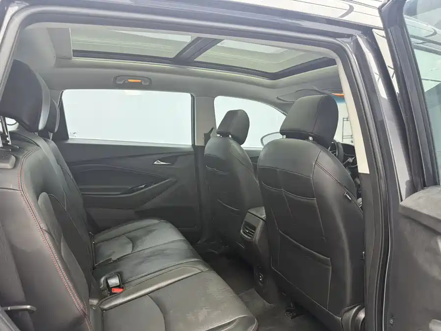 Chevrolet Volando - фото 10