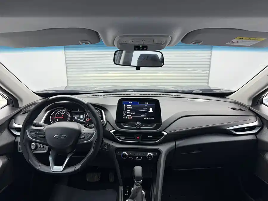 Chevrolet Volando - фото 14