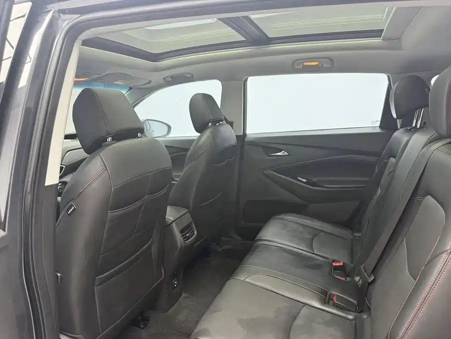 Chevrolet Volando - фото 8