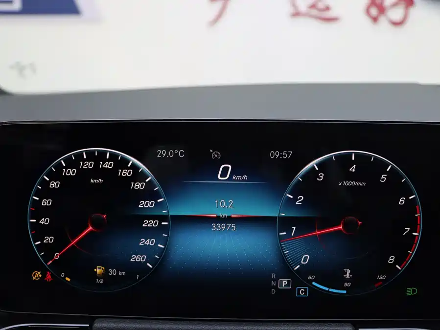 Mercedes GLA - фото 9