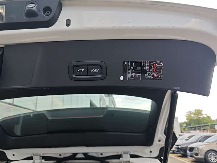 Volvo 2008 - фото 15